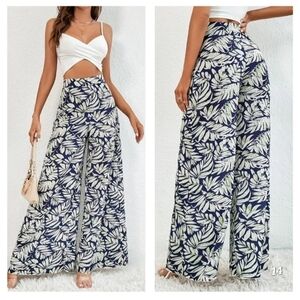 NWOT Boho Plants Print Pants,  High Waist Elastic Wide Leg Palazzo